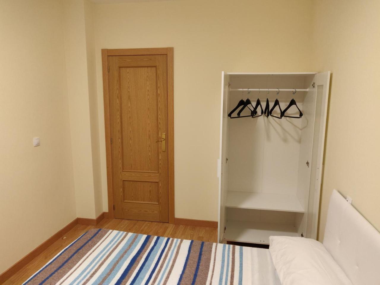 Apartamentos Mirador De Granon Luaran gambar